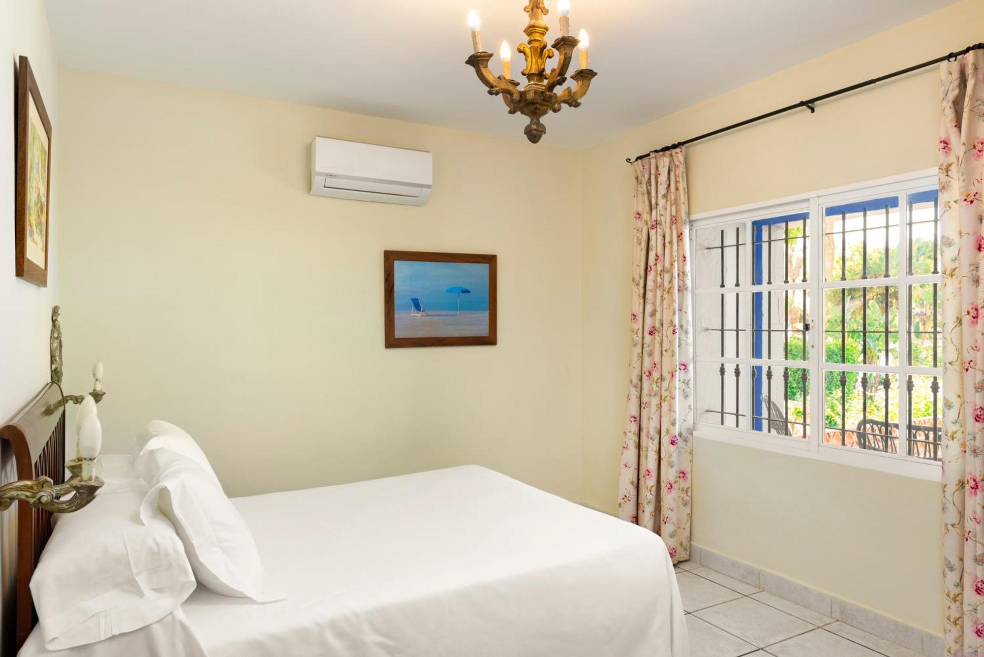 Suites Cortijo Fontanilla Conil De La Frontera Exteriör bild